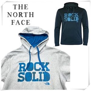 THE North Face Surgent Rock Solid Athletic Pullover Hoodie in Gray